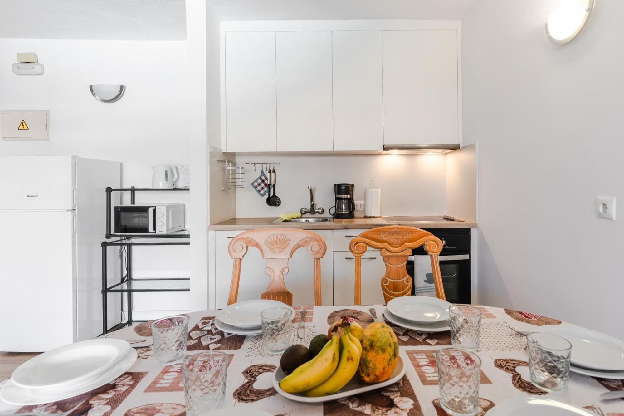 Oceanfront 2 Bedrooms Holiday Home In Tenerife South San Miguel de Abona Esterno foto